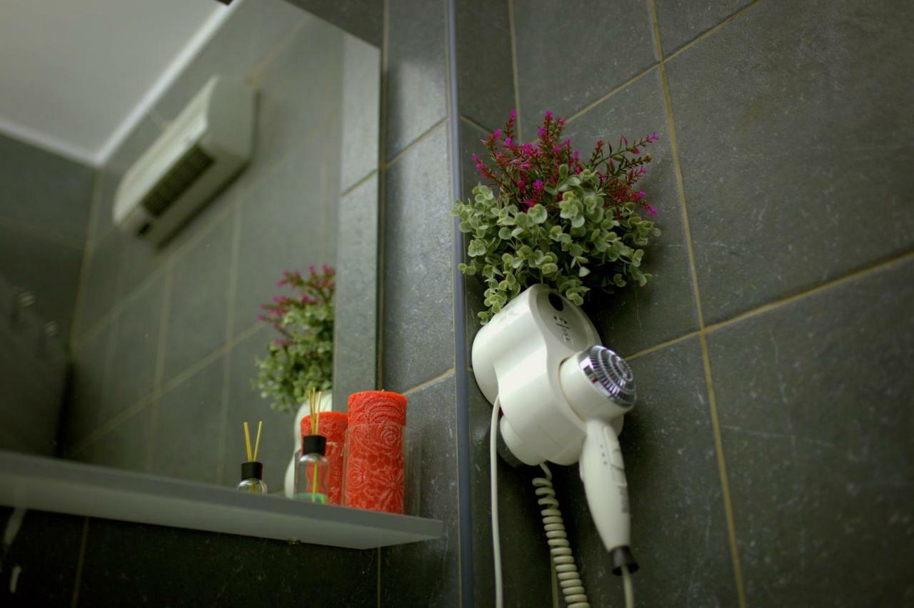 Studio Apartman - Park - Osijek Exteriör bild